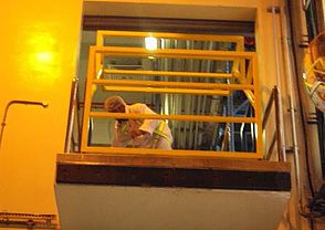 Safety Pallet Gate assembly for pallet access