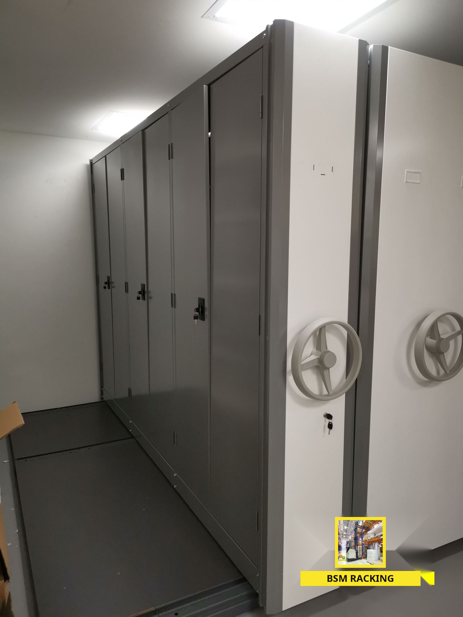 Mobile Compactor mechanical cabinet storage arrangement, project view 9