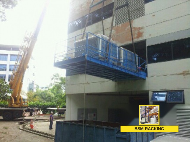 Structural Steel Platform freestanding mezzanine installation, project view 35