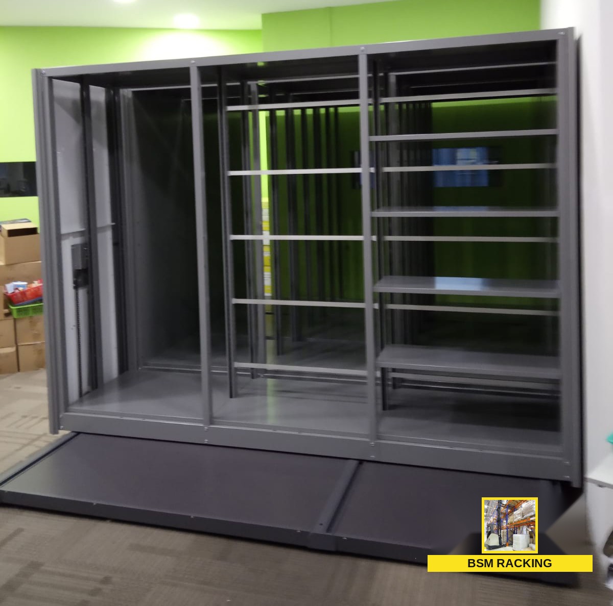 Mobile Compactor mechanical cabinet storage arrangement, project view 25