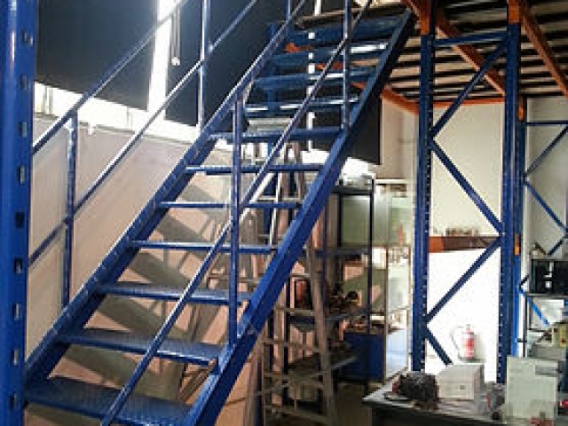 Industrial Staircase — product gallery view 4